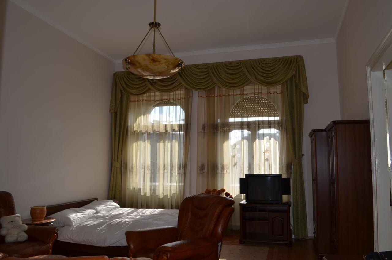 Gabriella szállás Tábor utca 5 Szeged Exterior foto